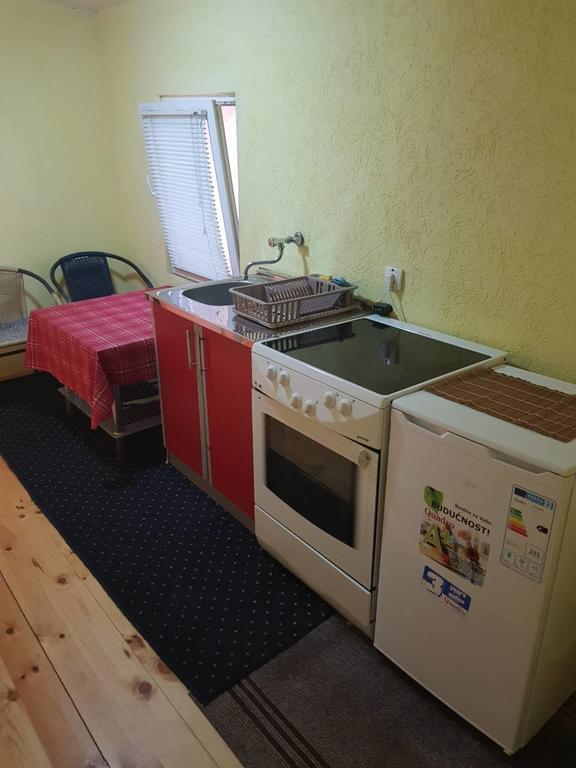 Apartmani Emil Podgorica Eksteriør bilde