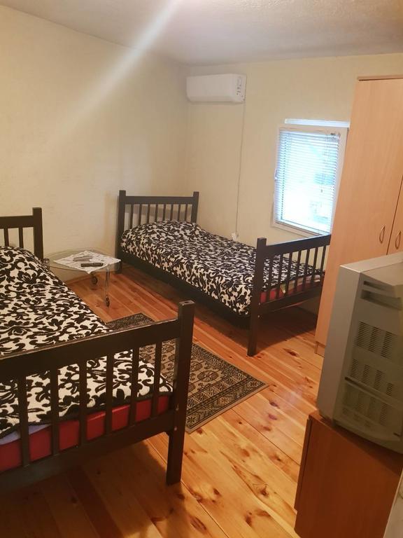 Apartmani Emil Podgorica Eksteriør bilde