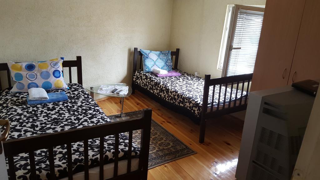 Apartmani Emil Podgorica Eksteriør bilde
